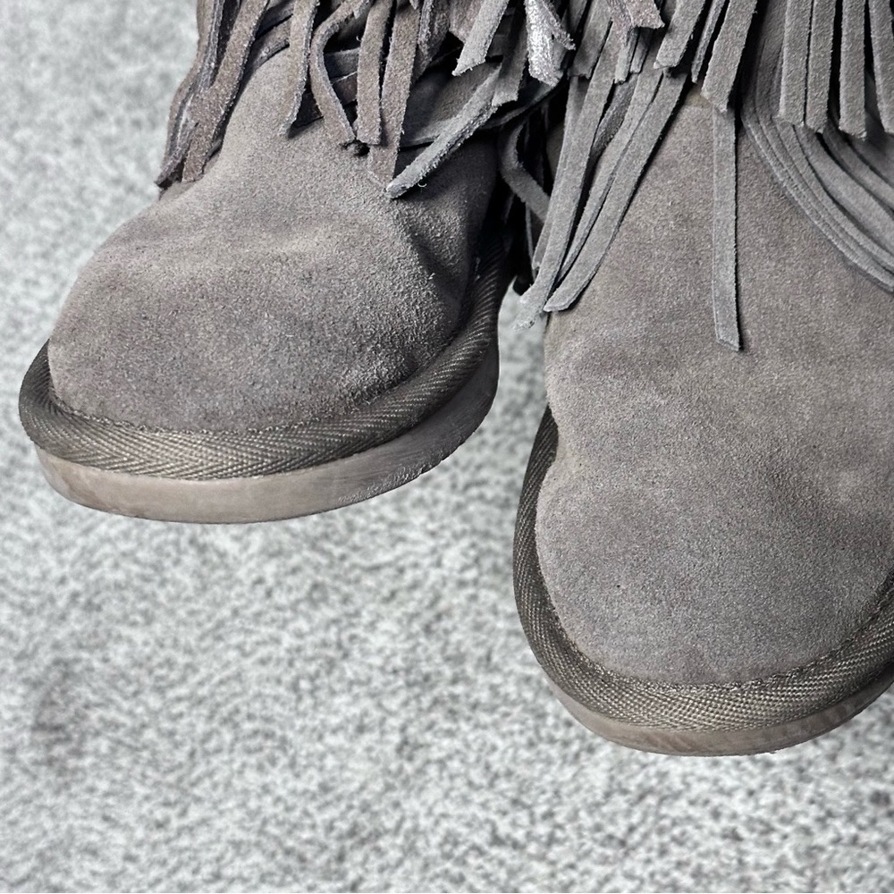 UGG Beige Boots Furry Fringe Walking Winter Girls Koolaburra SIZE US4, UK3, EU3 - Picture 7 of 11